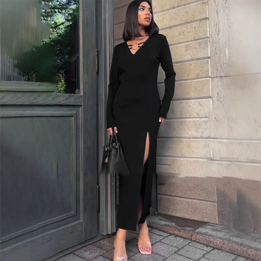 New Solid Color And V-neck Metal Round Buckle Fashion Long Sleeve Dress