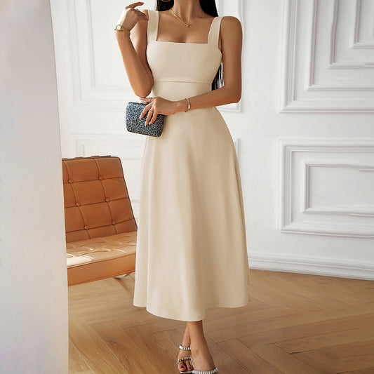 Robe Élégante à Bretelles – Charme et Confort au Quotidien