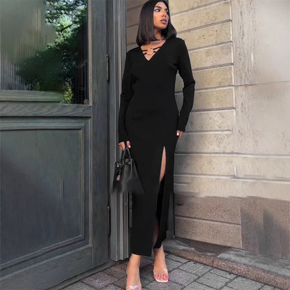 New Solid Color And V-neck Metal Round Buckle Fashion Long Sleeve Dress